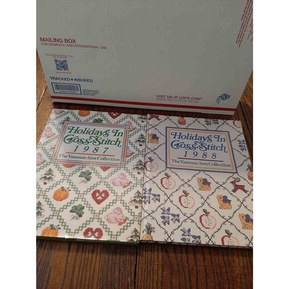1988 1989 Holidays in Cross Stitch Vanessa Ann Collection Books Patterns - Picture 1 of 7